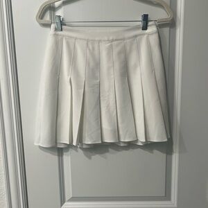 Elegant White Pleated Skort